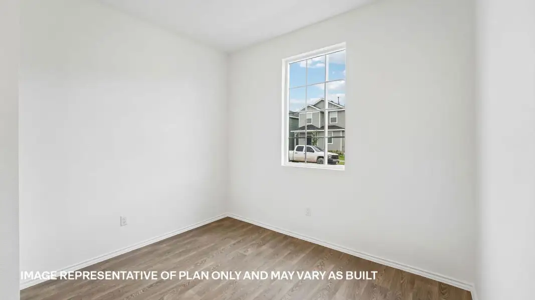 Spacious, unfurnished interior of a new home in Valverde, Bastrop (Image 18).