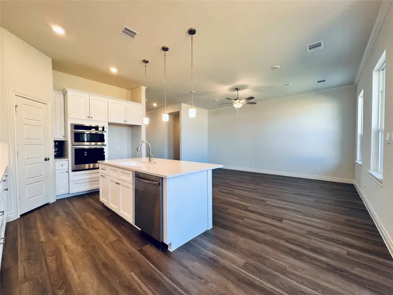 Furnished interior view inside a new home in Lexington Heights, Willis (Image 7).