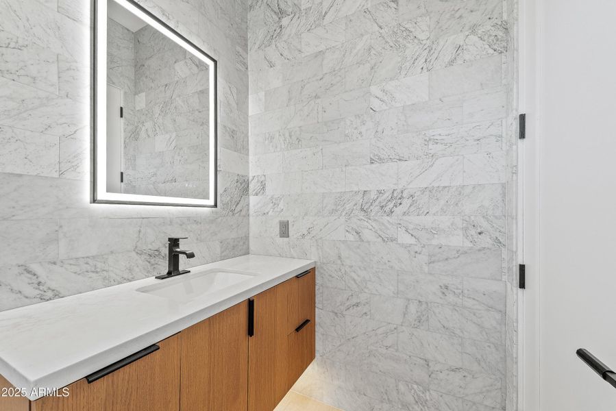 066_e_celestial-37_150