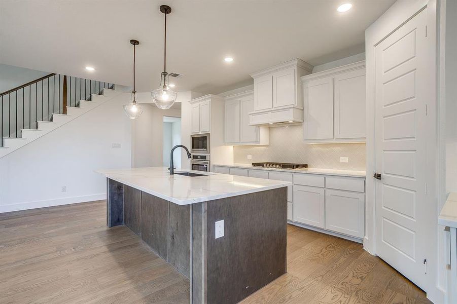 Furnished interior view inside a new home in Terrace Oaks, Arlington (Image 7).