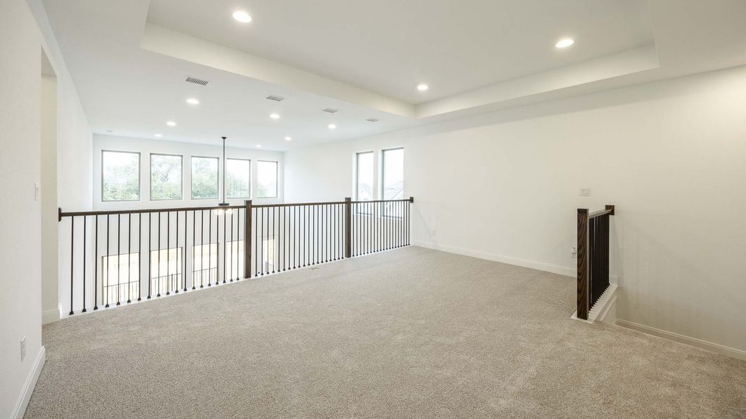 Spacious, unfurnished interior of a new home in Parkside on the River West, Georgetown (Image 8).