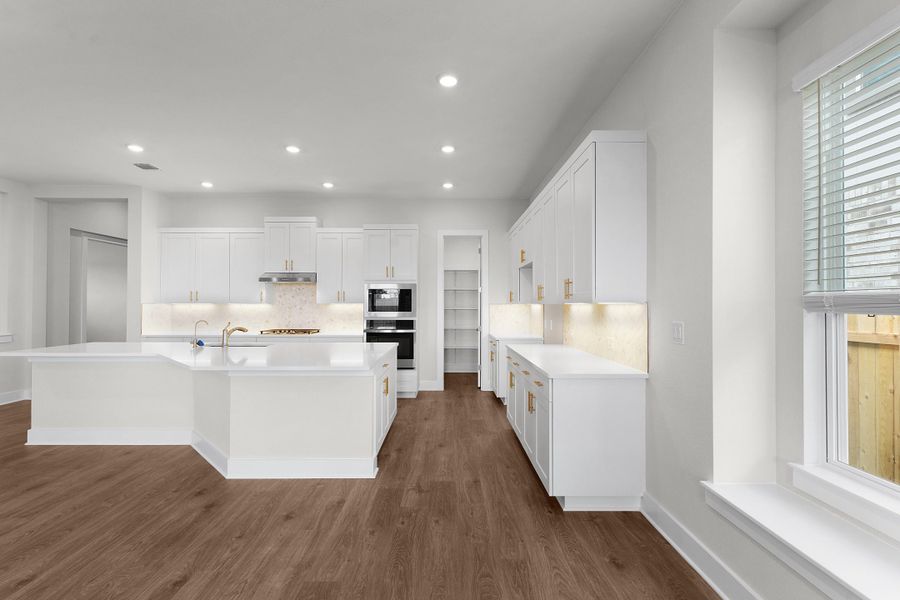 Furnished interior view inside a new home in Highland Village, Georgetown (Image 5).