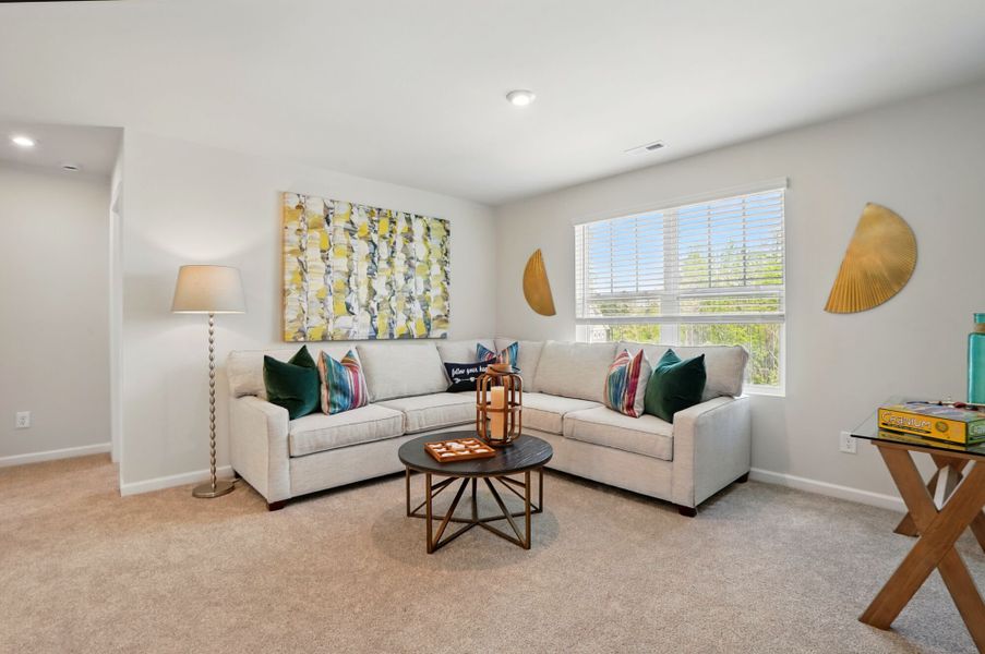 Photo representation of the Shenandoah plan. Colors, finishes and options will vary.