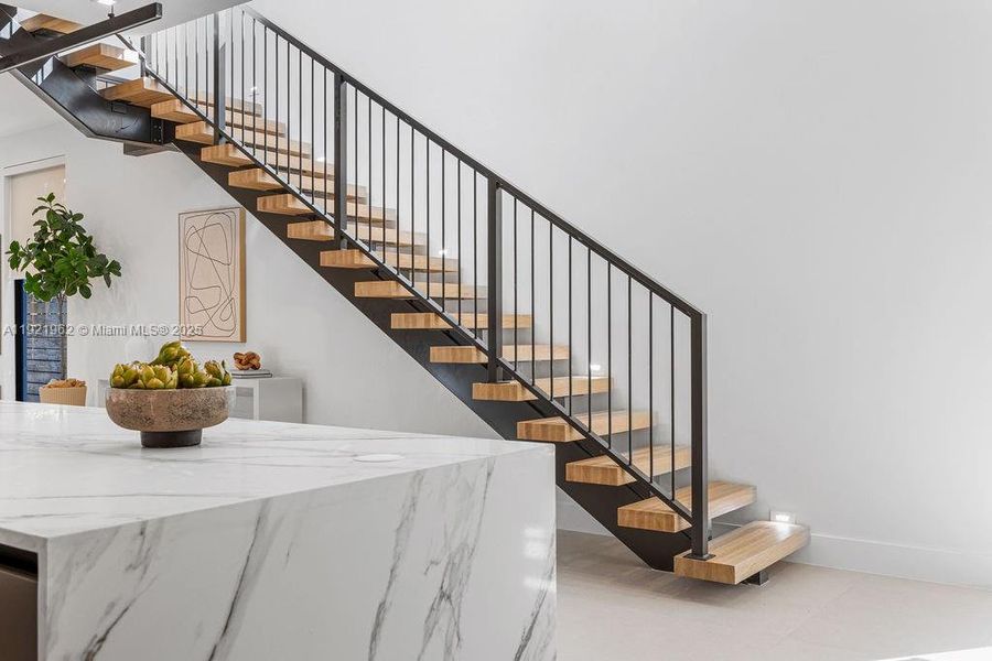 Furnished interior view inside a new home in , Fort Lauderdale (Image 54).