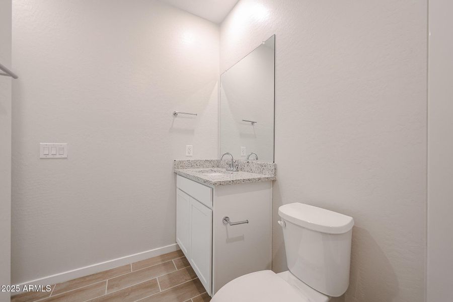 19_New-Move-in-Ready-Home_Teravalis_Buck 19_New-Move-in-Ready-Home_Teravalis_Buck