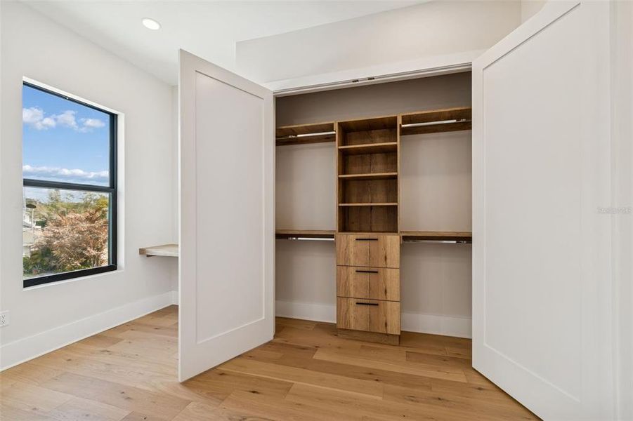 Image 42 of a home in .