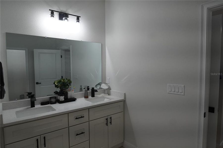 Furnished interior view inside a new home in , Ocala (Image 16).