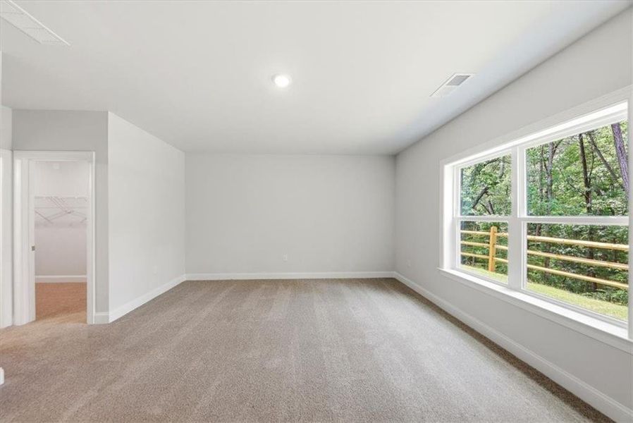 Spacious, unfurnished interior of a new home in Tuscany Hills, Douglasville (Image 50).