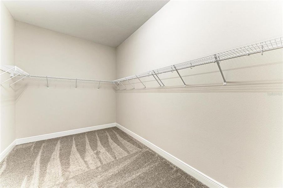 Spacious, unfurnished interior of a new home in Crosswind Point, Parrish (Image 31).