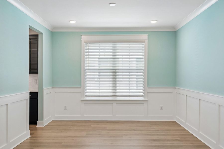 Spacious, unfurnished interior of a new home in Liberty Hill Farm, Mount Pleasant (Image 48).