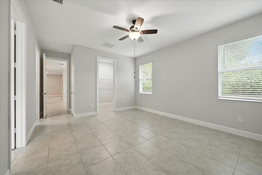 Spacious, unfurnished interior of a new home in Bella Rosa, Vero Beach (Image 18). Spacious, unfurnished interior of a new home in Bella Rosa, Vero Beach (Image 18).