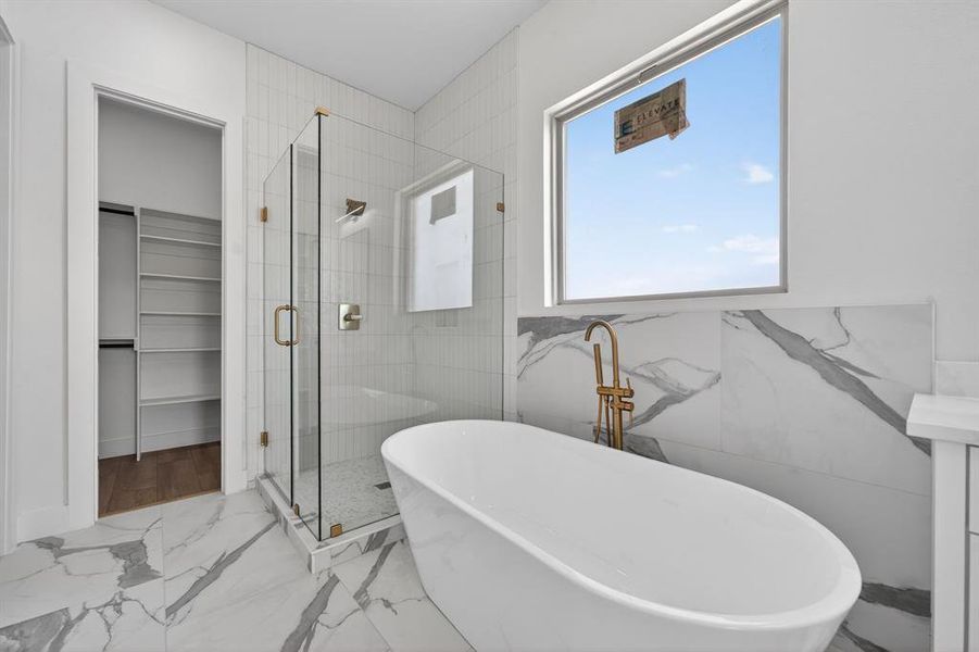 Furnished interior view inside a new home in , Lone Oak (Image 10).