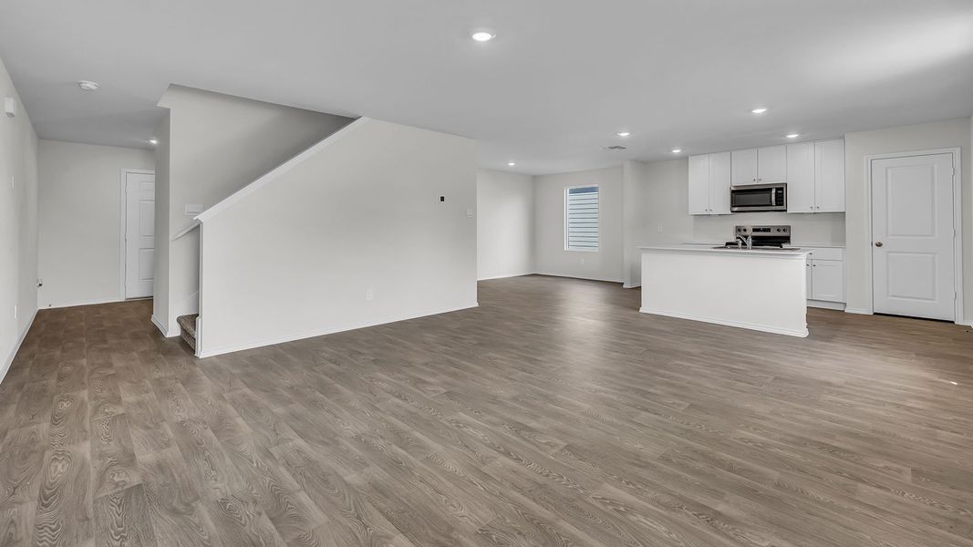 Representative unfurnished interior of a home built from the The Franklin by D.R. Horton in Spring Valley, New Braunfels (Image 13).