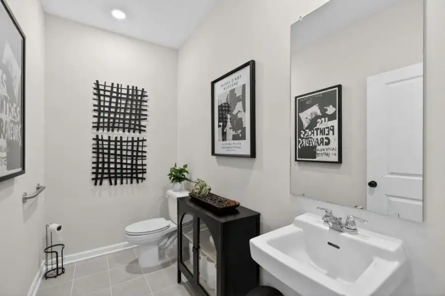 Furnished interior view inside a new home in Dreycott, Lawrenceville (Image 10).
