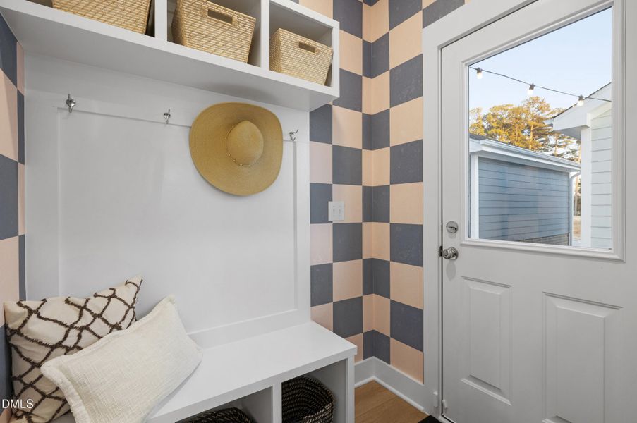 APA-0019*_Creator_C_Mudroom