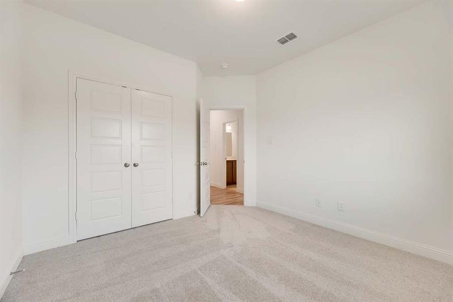 19_Mulberry_Representative Photo