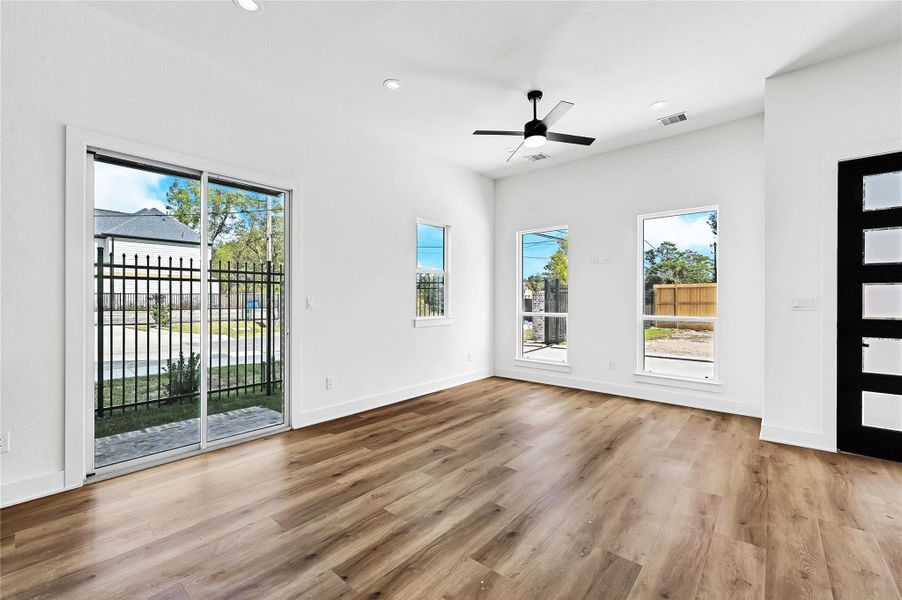 Spacious, unfurnished interior of a new home in , Houston (Image 23). Spacious, unfurnished interior of a new home in , Houston (Image 23).
