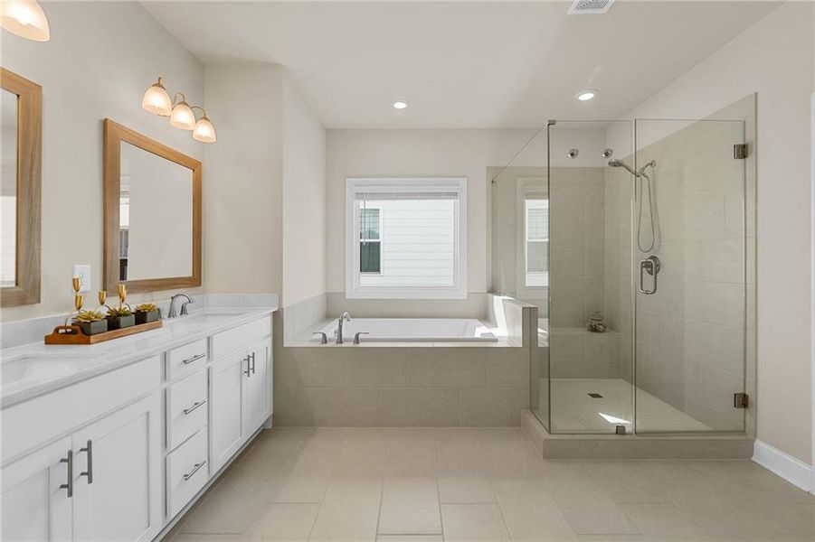 Furnished interior view inside a new home in Palisades Single Family, Cumming (Image 15). Furnished interior view inside a new home in Palisades Single Family, Cumming (Image 15).