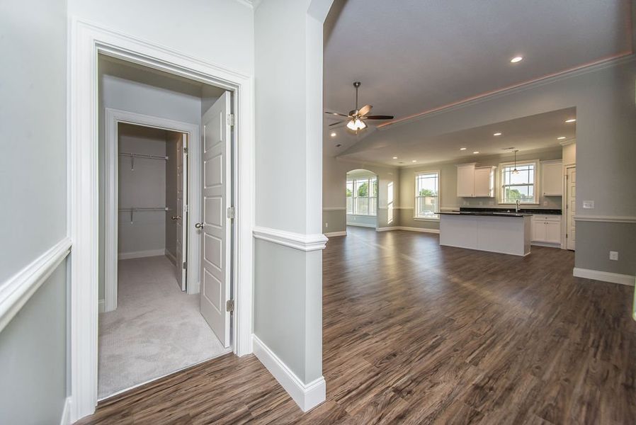 Representative unfurnished interior of a home built from the Mediterranean by Enchanted Homes in Lonesome Dove, San Antonio (Image 42).