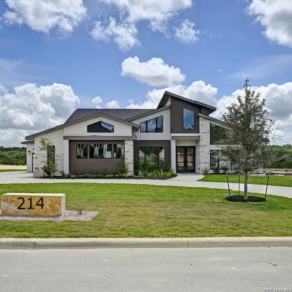 Image 30 of a home in George's Ranch.