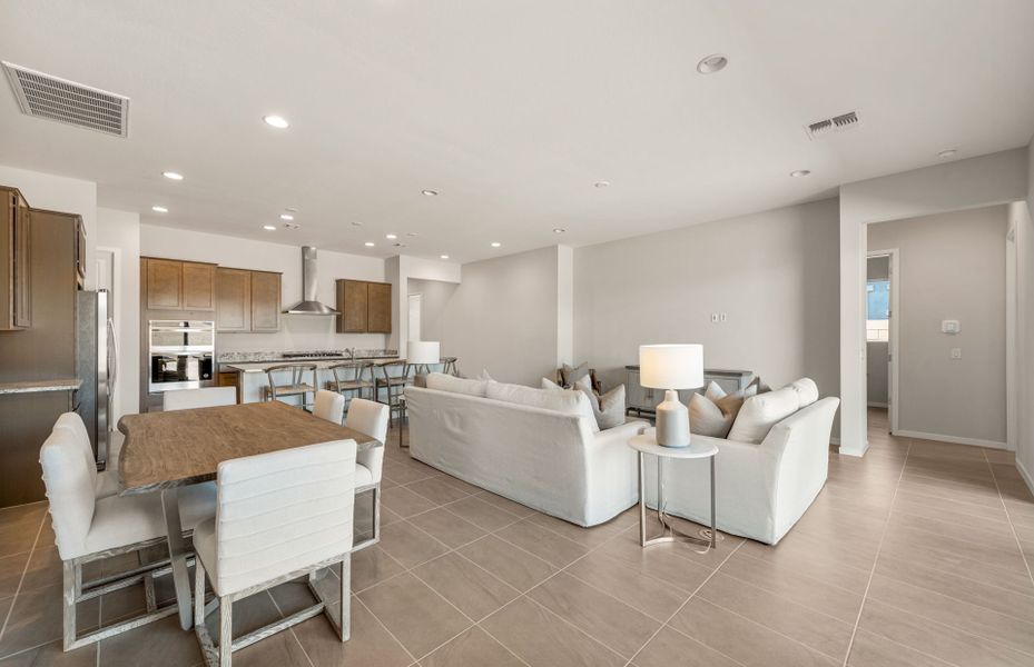 Representative furnished interior of a home built from the Livorno by Pulte Homes in Blossom Rock, Apache Junction (Image 7).