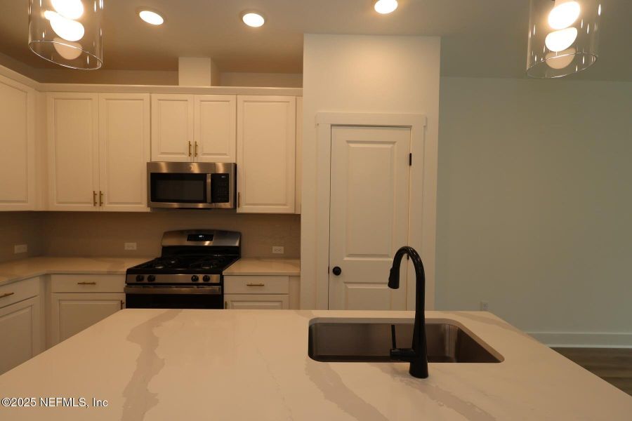 Close-up of interior finishes inside a home in Kettering at eTown - Garden Collection, Jacksonville (Image 4).