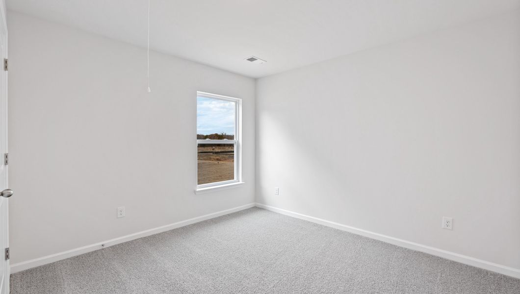 Representative unfurnished interior of a home built from the ARIA by D.R. Horton in Gibson Grove, Laurens (Image 15).