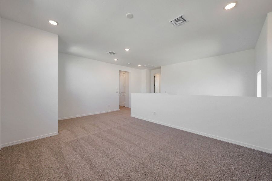 Spacious, unfurnished interior of a new home in Pinnacle at San Tan Heights, San Tan Valley (Image 13).