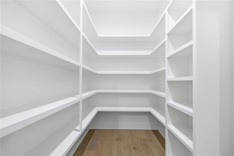 Spacious, unfurnished interior of a new home in , Lawrenceville (Image 20).