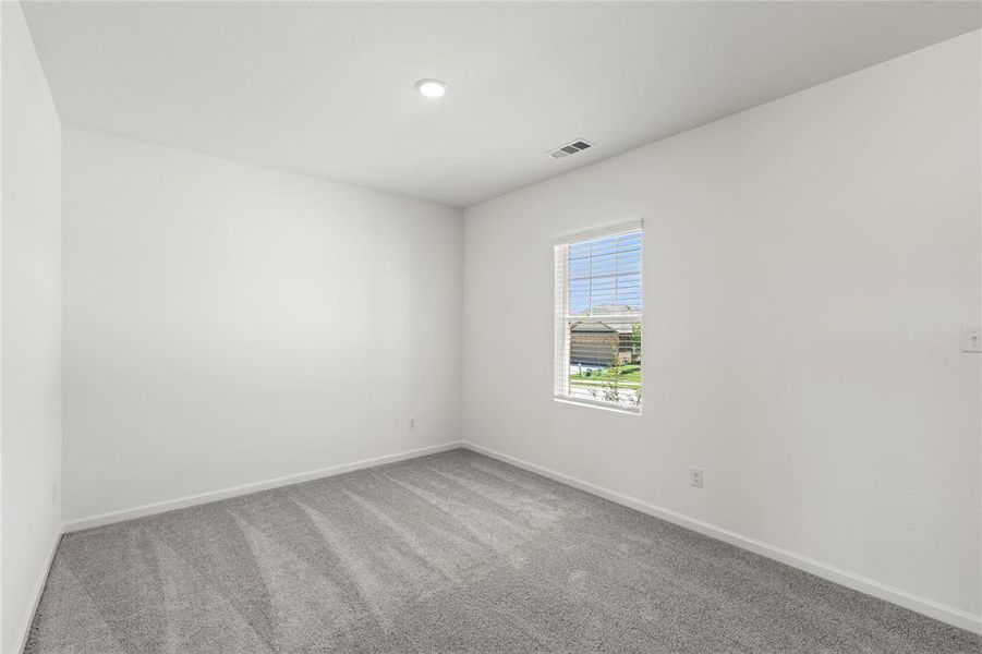 04. 1413 Kennedy - Living 04. 1413 Kennedy - Living