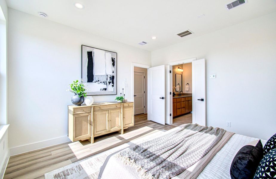 Furnished interior view inside a new home in , Houston (Image 31).