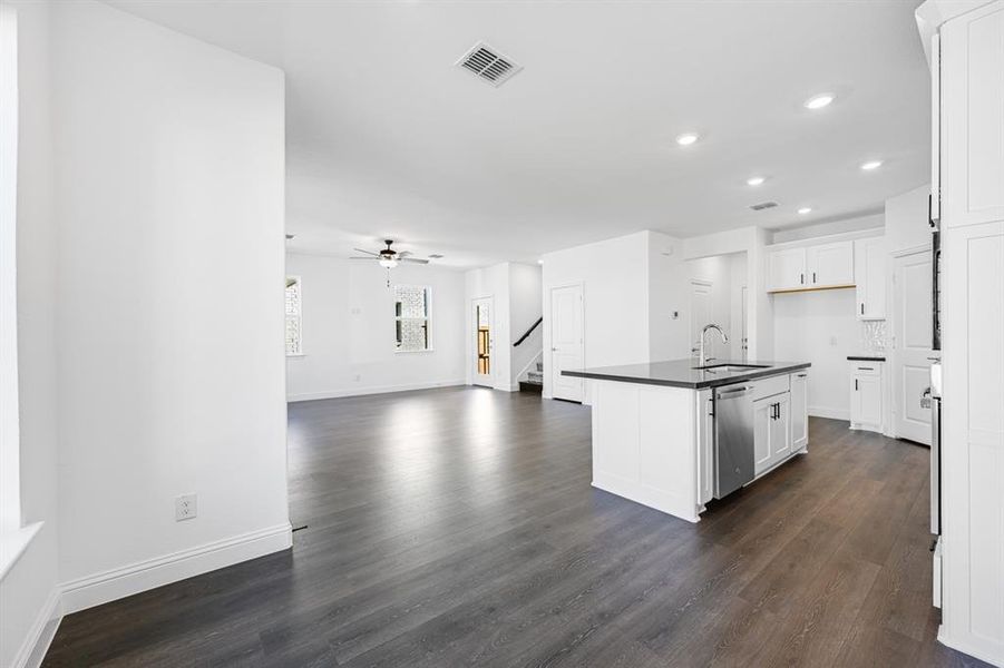 3309 Little Bluestem ~ Ready Now 3309 Little Bluestem ~ Ready Now