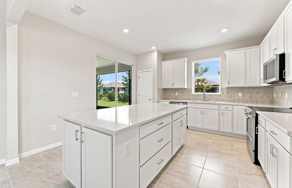 Furnished interior view inside a new home in Del Webb Stone Creek, Ocala (Image 7). Furnished interior view inside a new home in Del Webb Stone Creek, Ocala (Image 7).