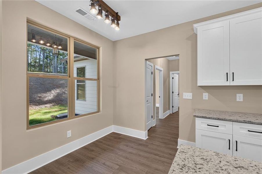 Spacious, unfurnished interior of a new home in , Dawsonville (Image 37).
