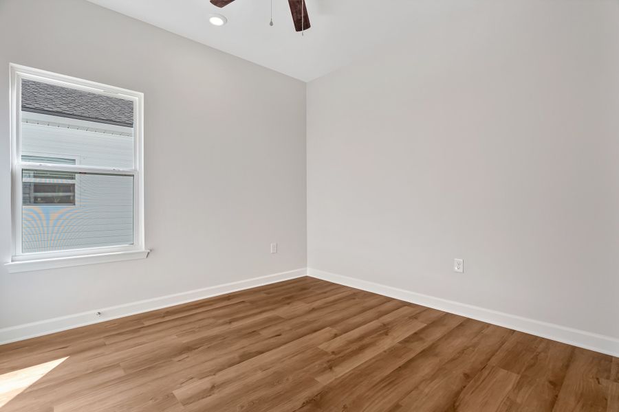 Spacious, unfurnished interior of a new home in , Crestview (Image 26).