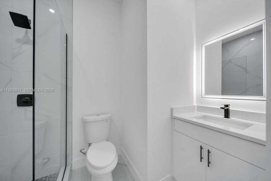 Furnished interior view inside a new home in , Lehigh Acres (Image 11).