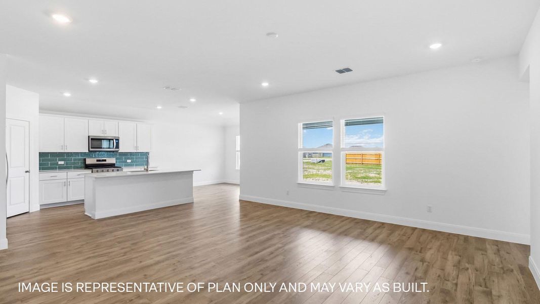 Spacious, unfurnished interior of a new home in Prairie Lakes, Buda (Image 12). Spacious, unfurnished interior of a new home in Prairie Lakes, Buda (Image 12).