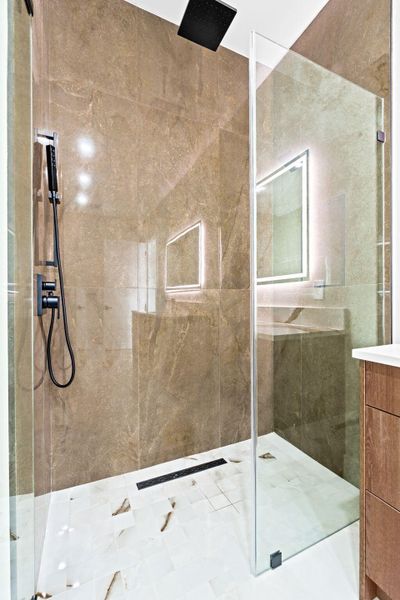 37-web-or-mls-A7409464 37-web-or-mls-A7409464