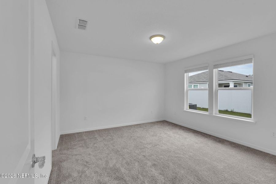Spacious, unfurnished interior of a new home in Wells Landing, Jacksonville (Image 13).