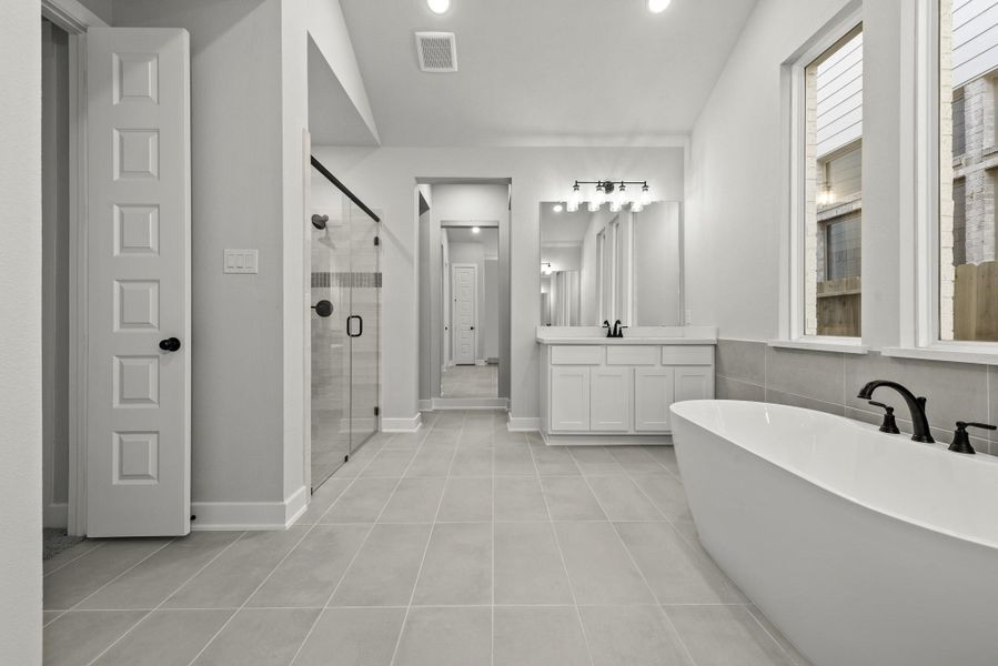 Image 21 of a home in COLTON™ - 60'. Image 21 of a home in COLTON™ - 60'.