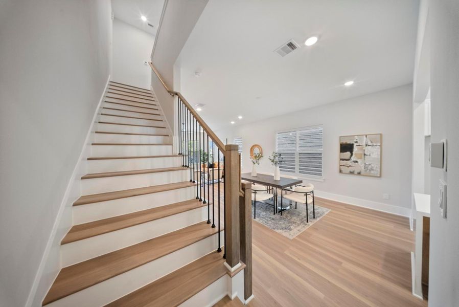 Spacious, unfurnished interior of a new home in Skyline Homes at Lou Ellen, Houston (Image 21).