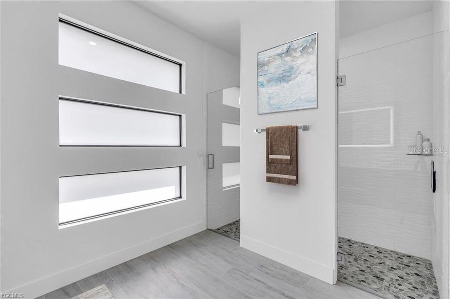 Image 37 of a home in .