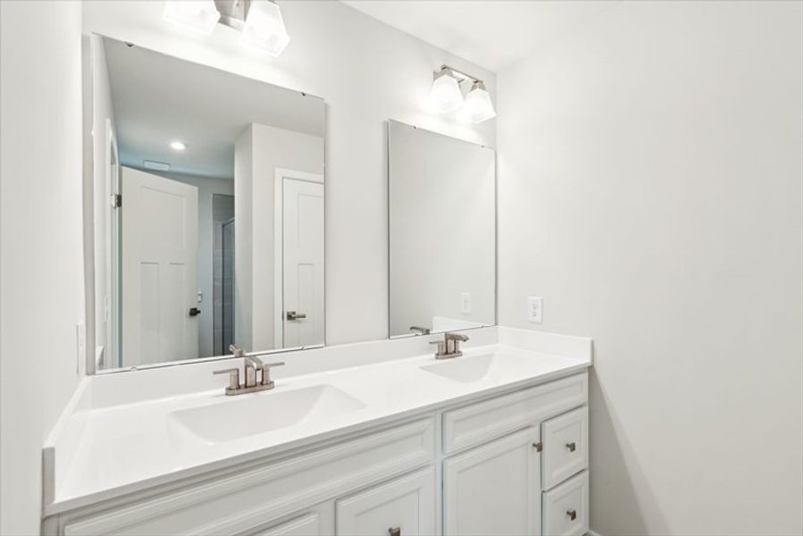 Image 20 of a home in Crescent Cove. Image 20 of a home in Crescent Cove.