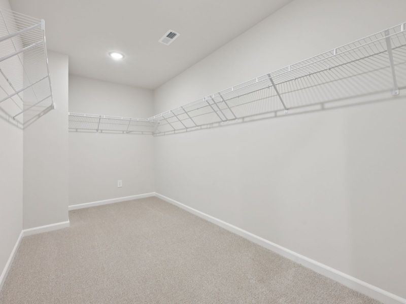 Spacious, unfurnished interior of a new home in Avalon Place - Signature Series, Durham (Image 16). Spacious, unfurnished interior of a new home in Avalon Place - Signature Series, Durham (Image 16).
