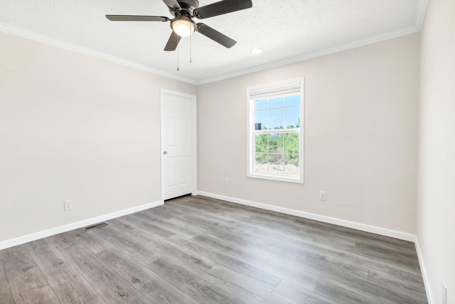 Spacious, unfurnished interior of a new home in , Cross (Image 22).