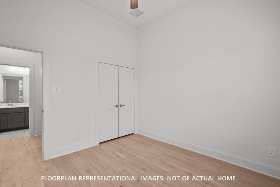 Image 22 of a home in Miller's Pond. Image 22 of a home in Miller's Pond.