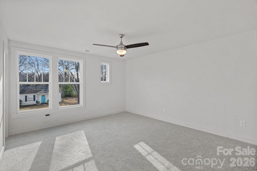 Spacious, unfurnished interior of a new home in , Charlotte (Image 24).