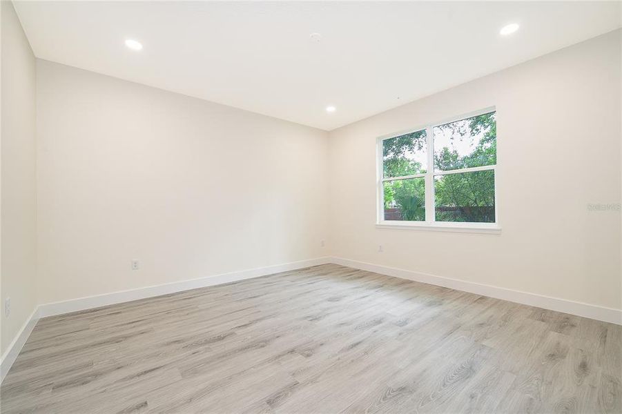 Spacious, unfurnished interior of a new home in , Sanford (Image 16).