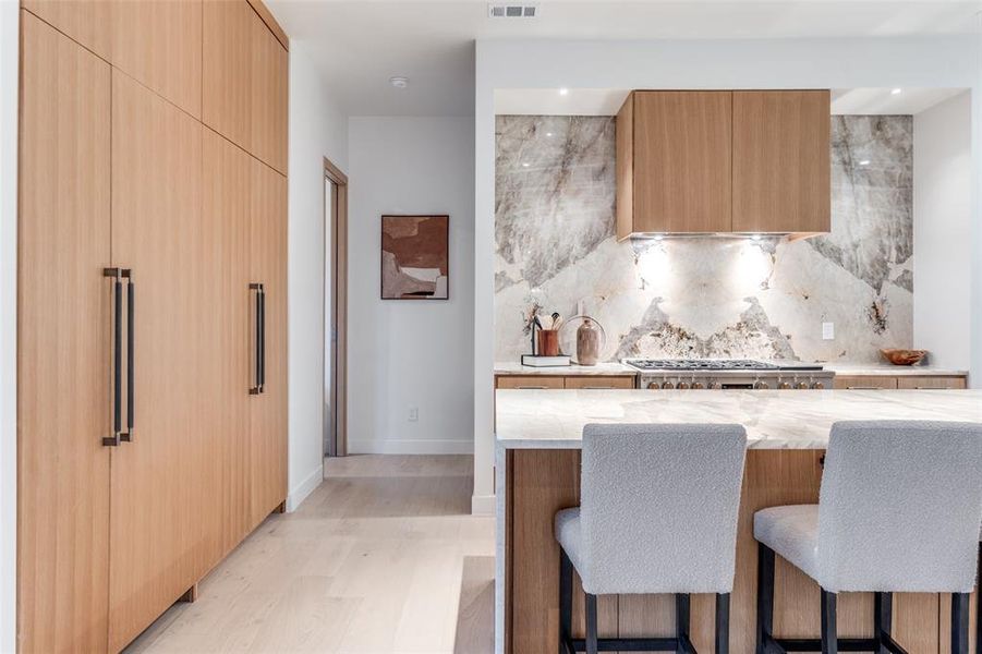 Furnished interior view inside a new home in , Dallas (Image 11).