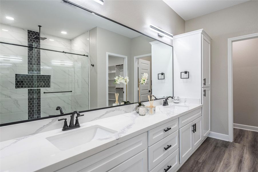 Furnished interior view inside a new home in , Houston (Image 12).